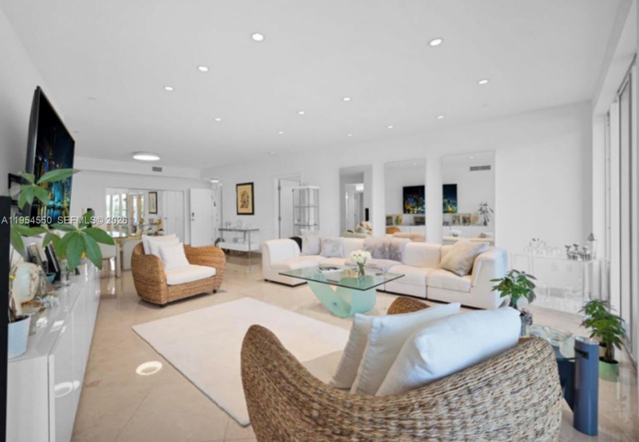 9601 Collins Ave , Unit 403, Bal Harbour, FL 33154 Photo