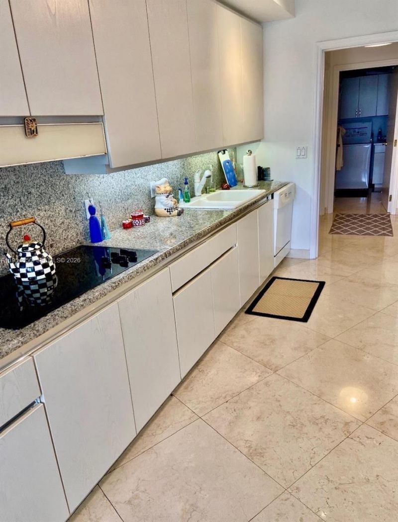 9601 Collins Ave , Unit 403, Bal Harbour, FL 33154 Photo