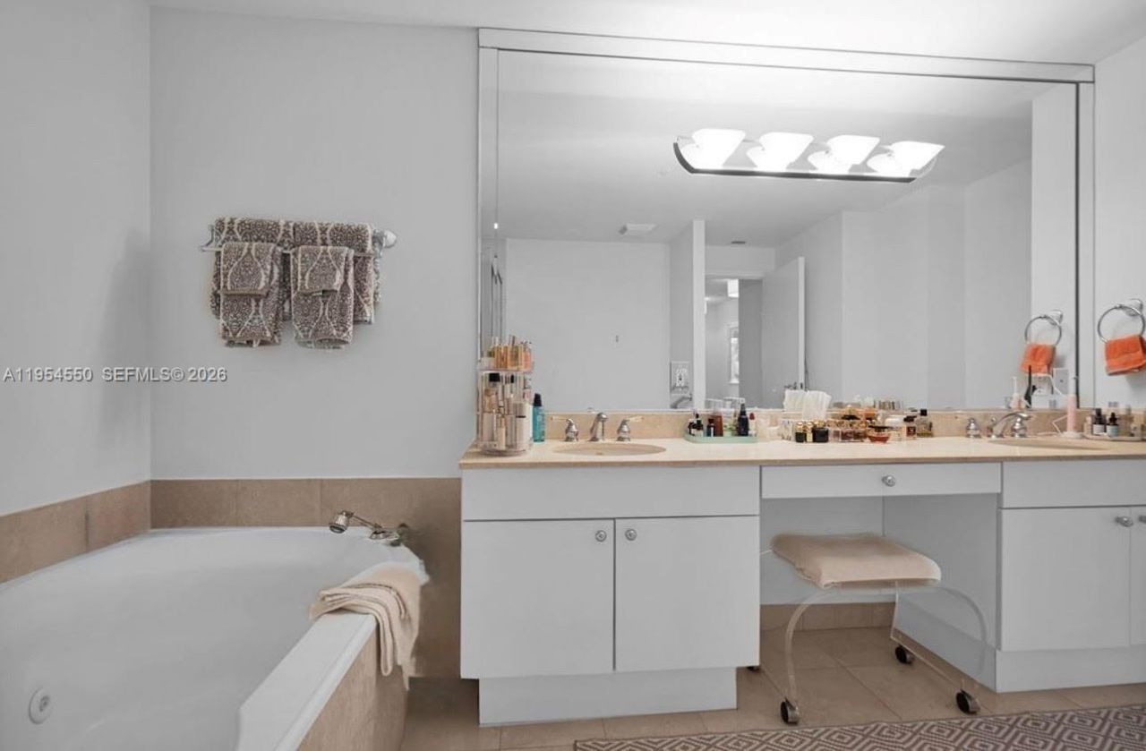 9601 Collins Ave , Unit 403, Bal Harbour, FL 33154 Photo