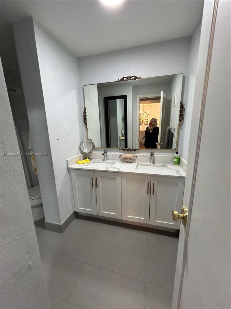 215 SE 3rd Ave , Unit 206A, Hallandale Beach, FL 33009 Photo