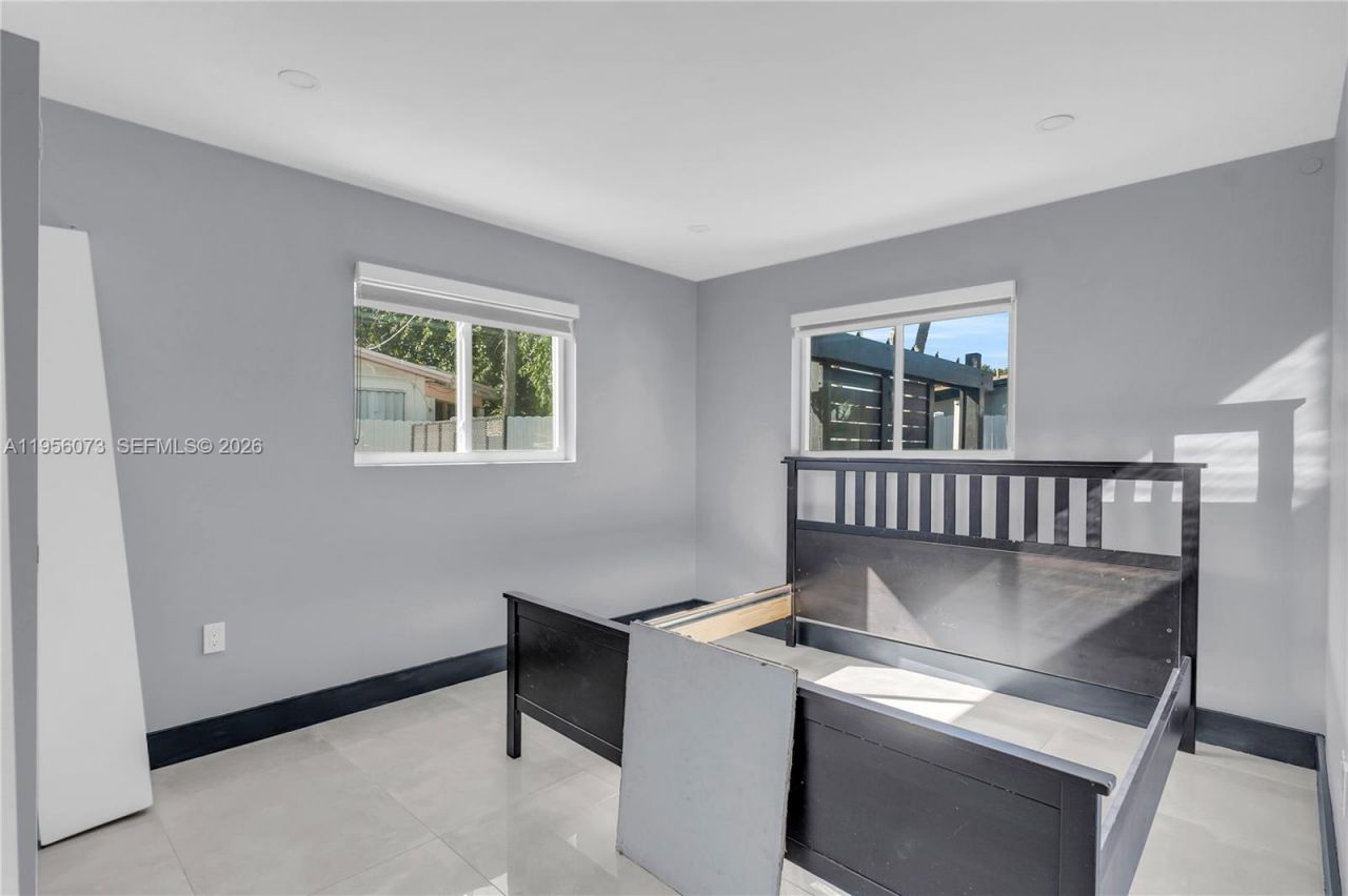 500 SW 64th Pkwy, Pembroke Pines, FL 33023 Photo