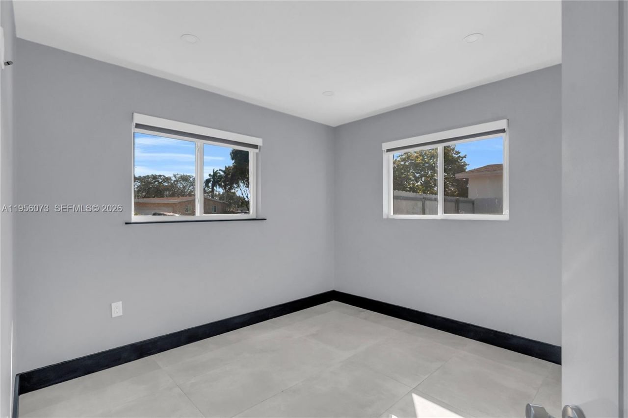 500 SW 64th Pkwy, Pembroke Pines, FL 33023 Photo