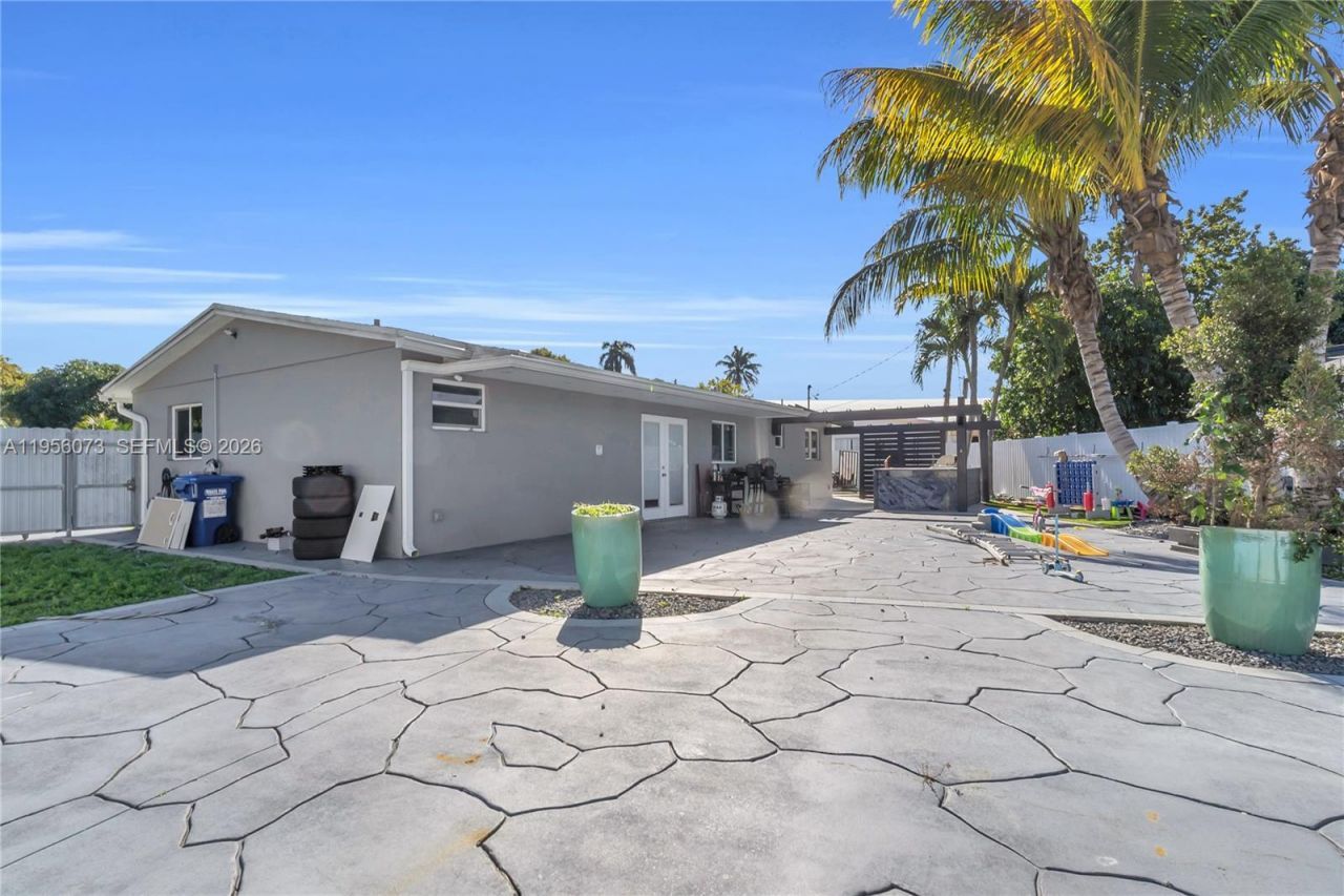 500 SW 64th Pkwy, Pembroke Pines, FL 33023 Photo