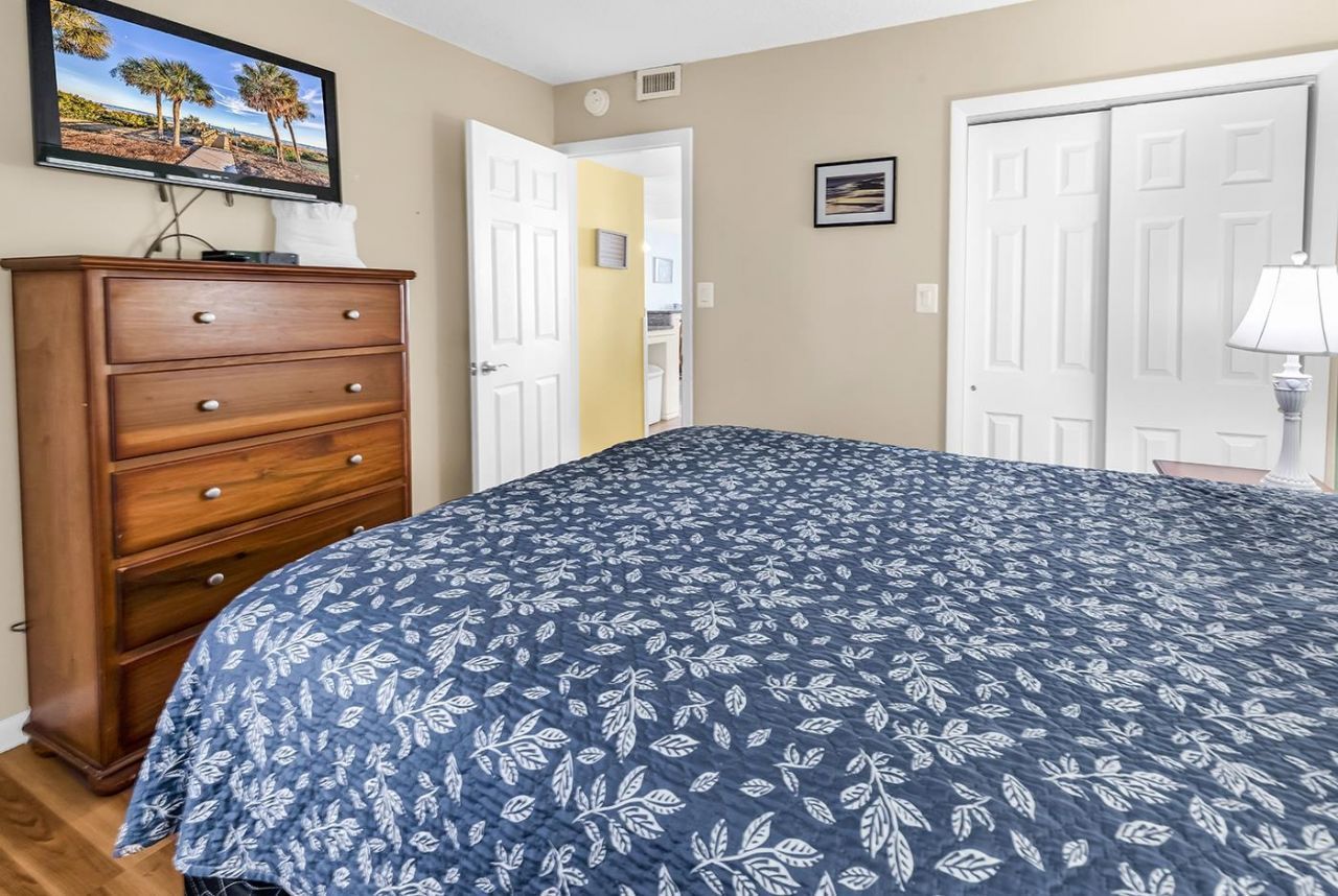 4111 S Ocean Blvd. Photo 19