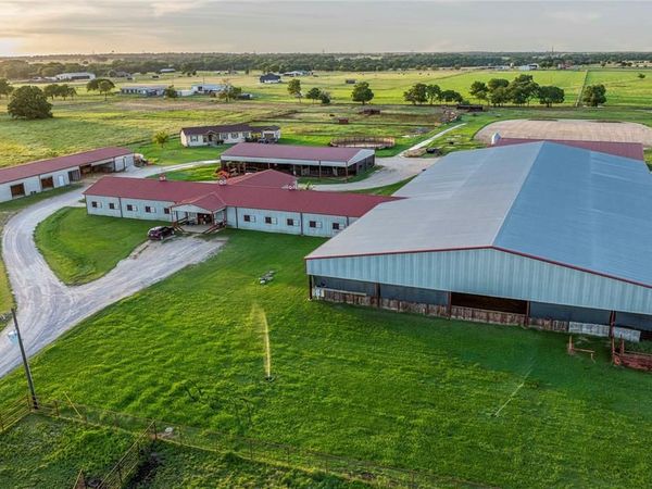 1461 Hog Town Rd Road , Collinsville, TX 76233