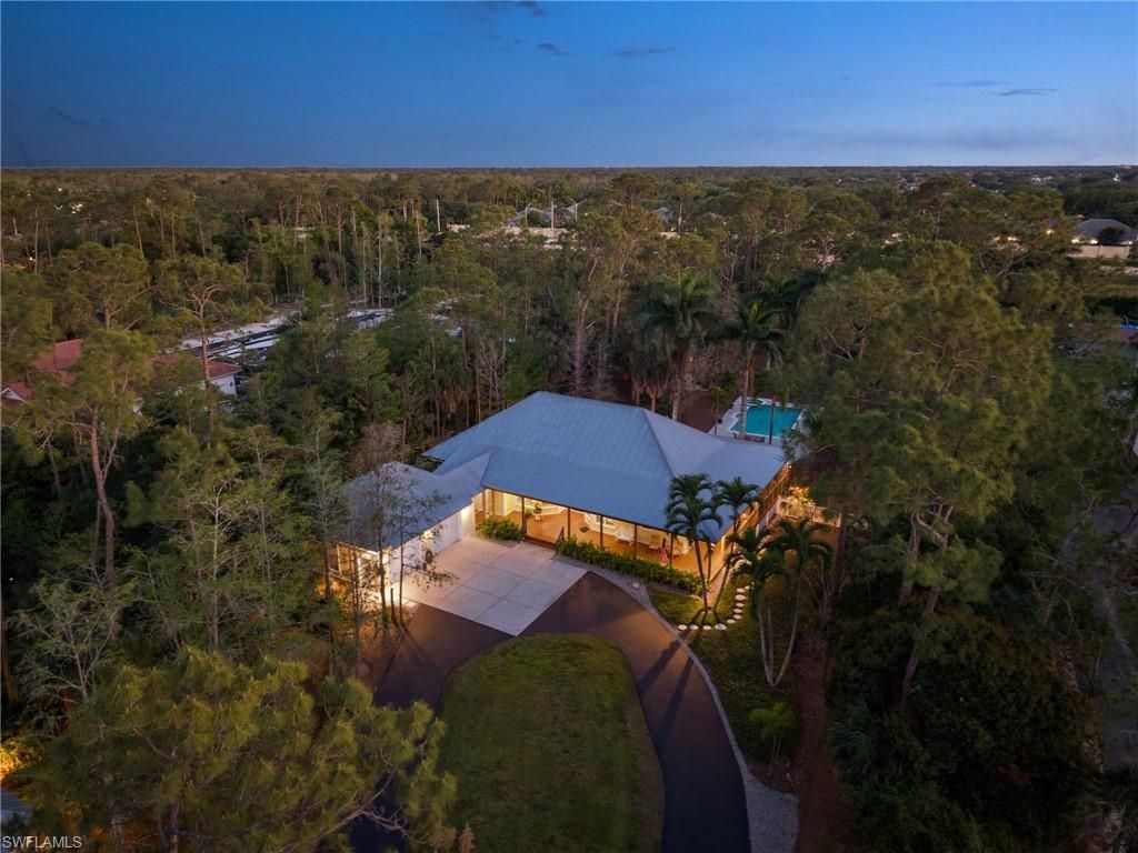 5660 English Oaks Ln, Naples, FL 34119 Photo
