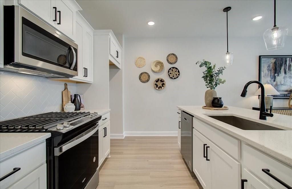 1923 Appian Alley, Kennesaw, GA 30144 Main Photo