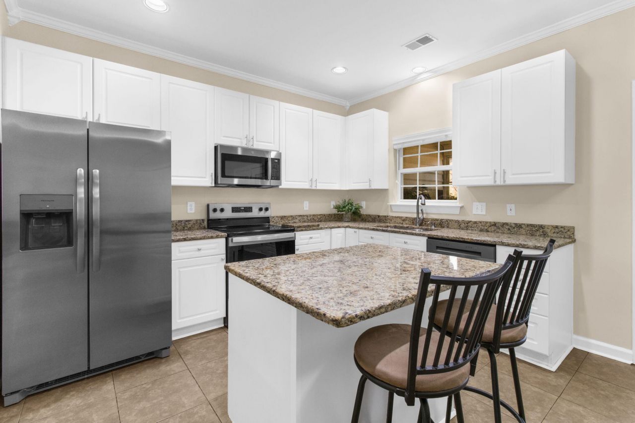 1683 Camfield Lane Photo 10