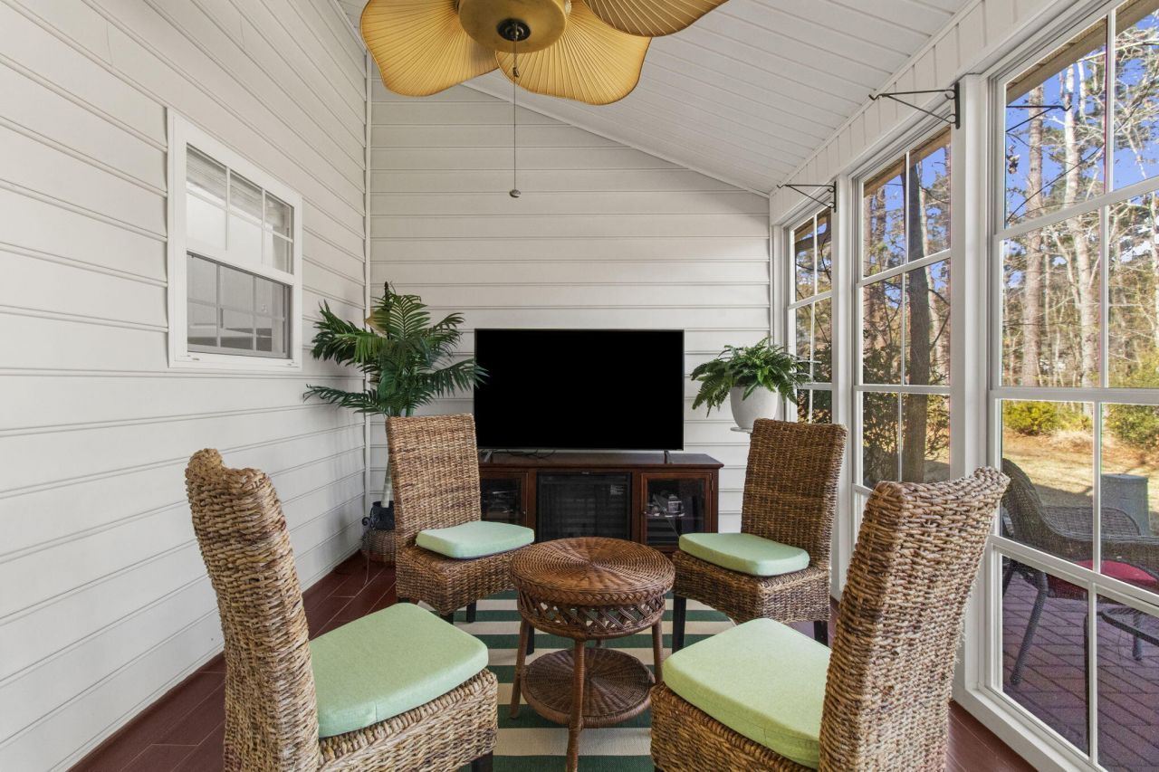 1683 Camfield Lane Photo 18