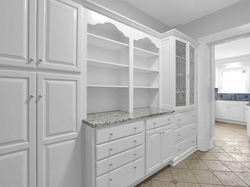 325 W 6th Avenue, Columbus, OH 43201 Photo 14