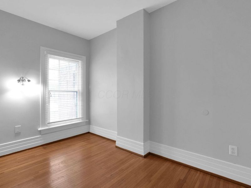 325 W 6th Avenue, Columbus, OH 43201 Photo 25