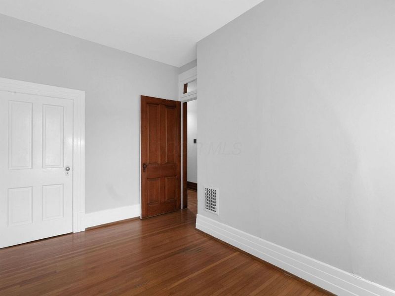 325 W 6th Avenue, Columbus, OH 43201 Photo 26