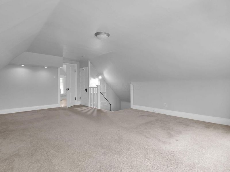 325 W 6th Avenue, Columbus, OH 43201 Photo 28