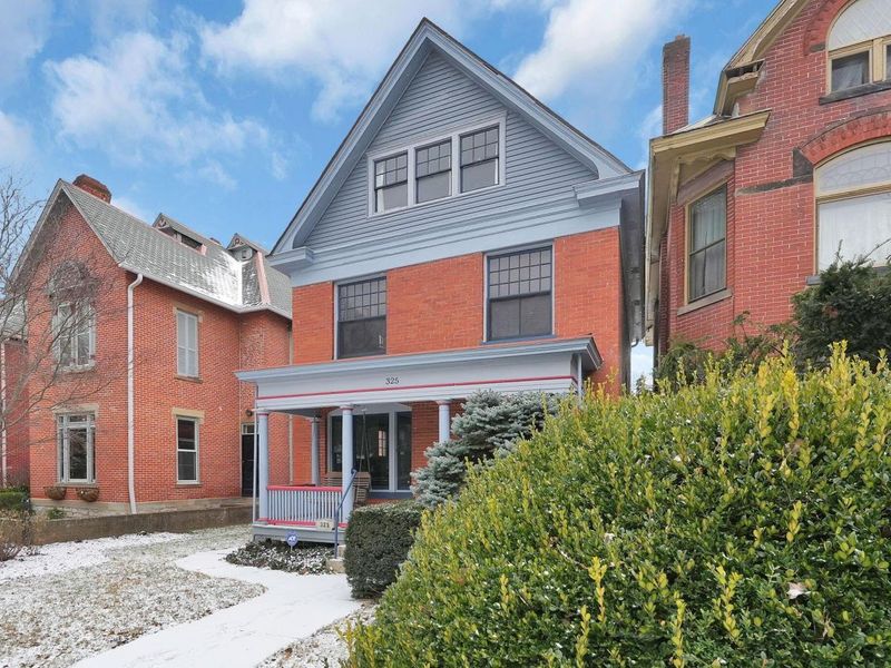 325 W 6th Avenue, Columbus, OH 43201 Photo 3