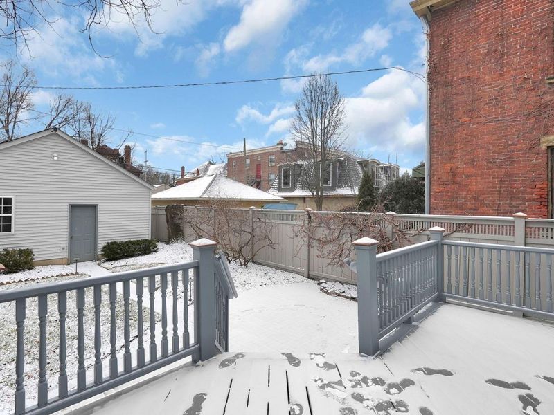 325 W 6th Avenue, Columbus, OH 43201 Photo 31