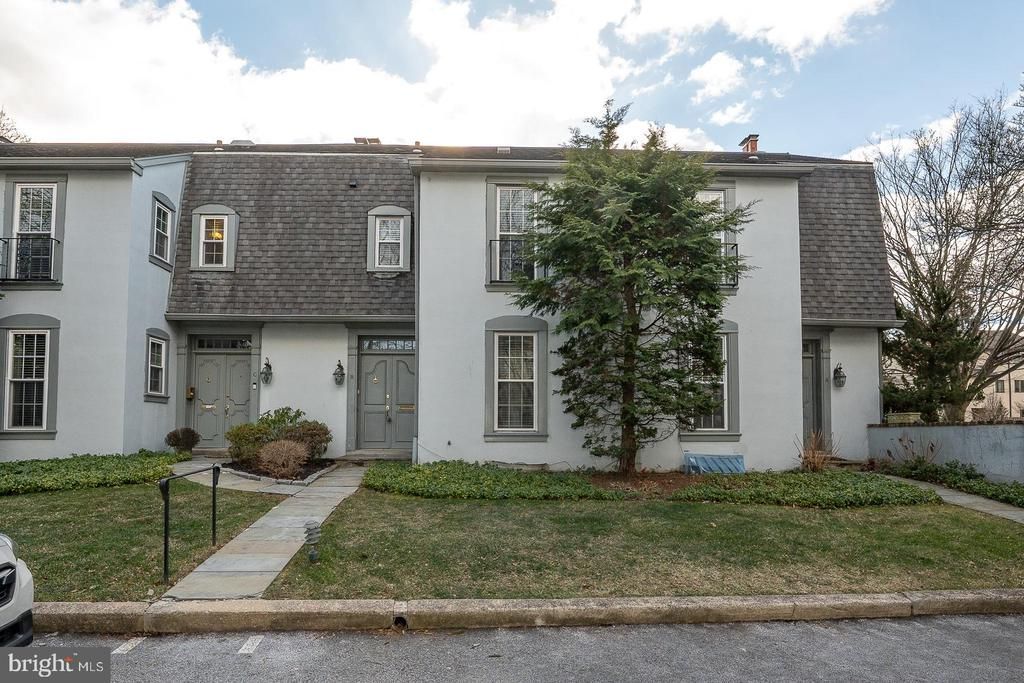 15 Llanfair Road, Unit A, Ardmore, PA 19003 Main Photo