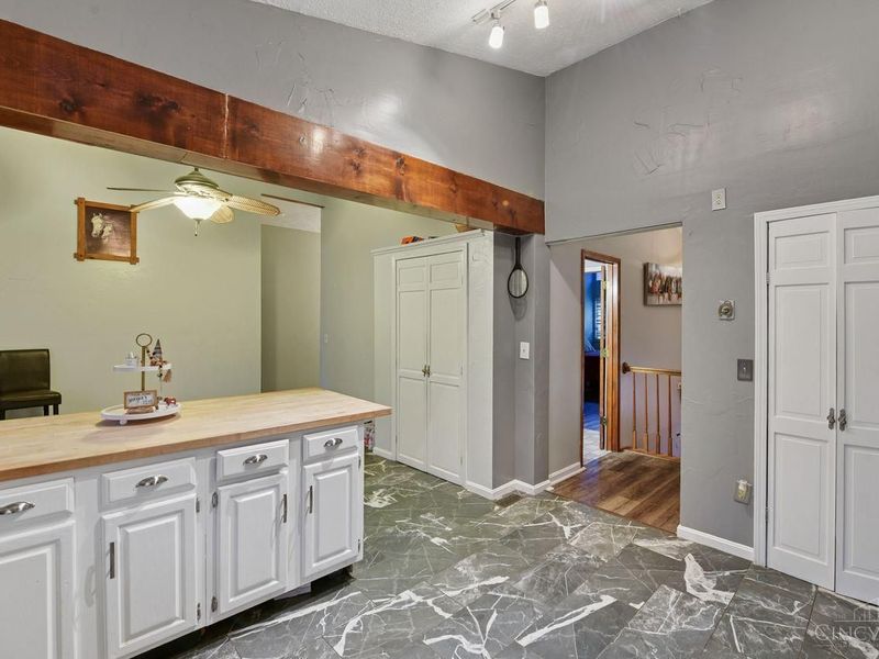 3899 Ridgedale Drive, Cincinnati, OH 45247 Photo 13