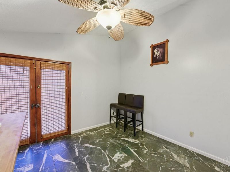 3899 Ridgedale Drive, Cincinnati, OH 45247 Photo 14