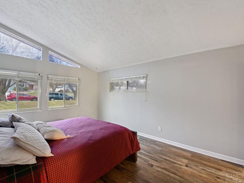 3899 Ridgedale Drive, Cincinnati, OH 45247 Photo 22