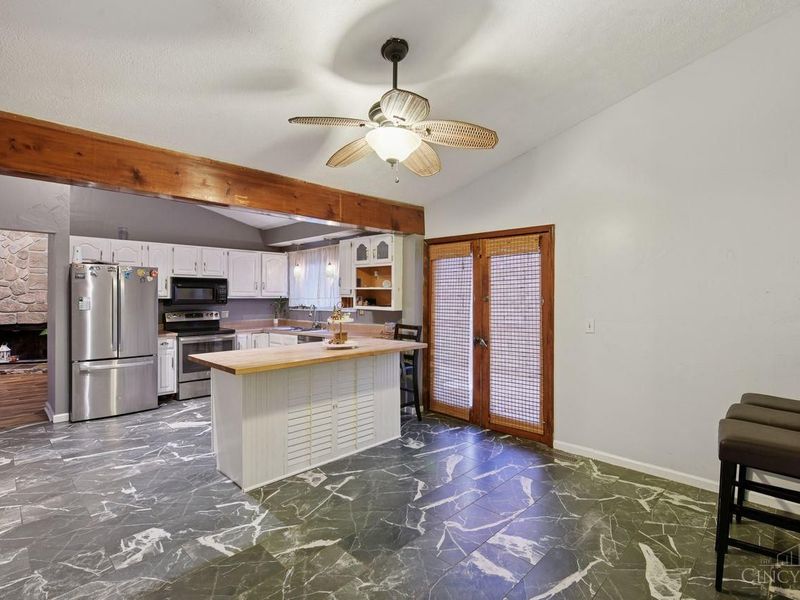 3899 Ridgedale Drive, Cincinnati, OH 45247 Photo 9