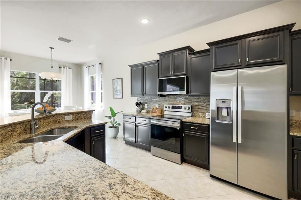 10542 Yorkstone Dr, Bonita Springs, FL 34135 Photo