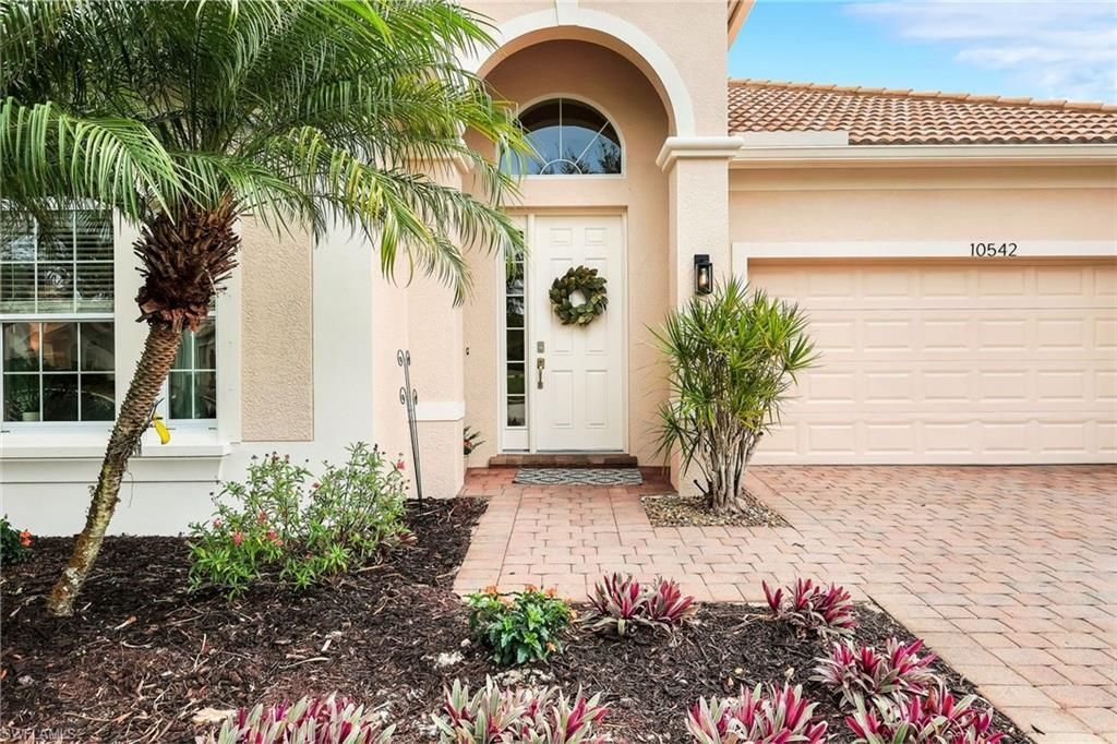 10542 Yorkstone Dr, Bonita Springs, FL 34135 Photo