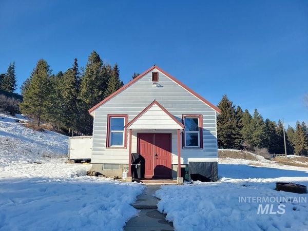 104 Glen Street, Cascade, ID 83611
