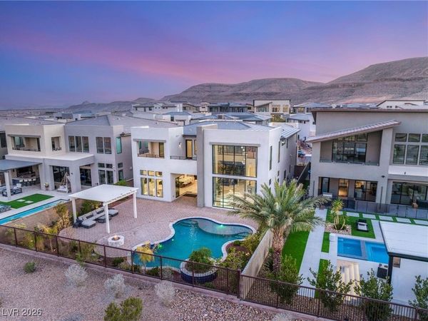 5201 Fading Sunset Drive, Las Vegas, NV 89135