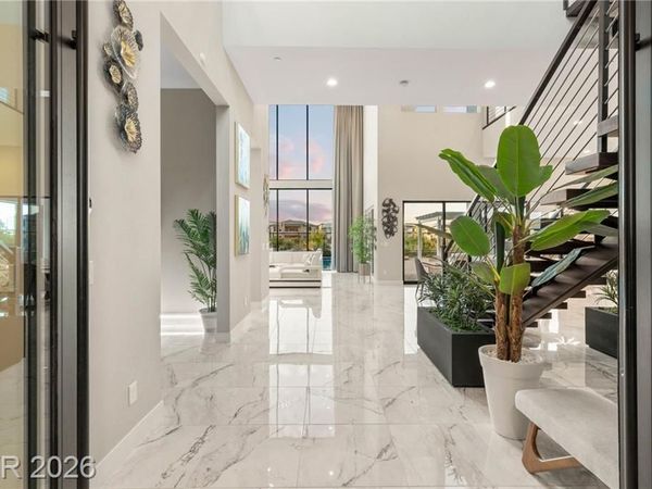 5201 Fading Sunset Drive, Las Vegas, NV 89135