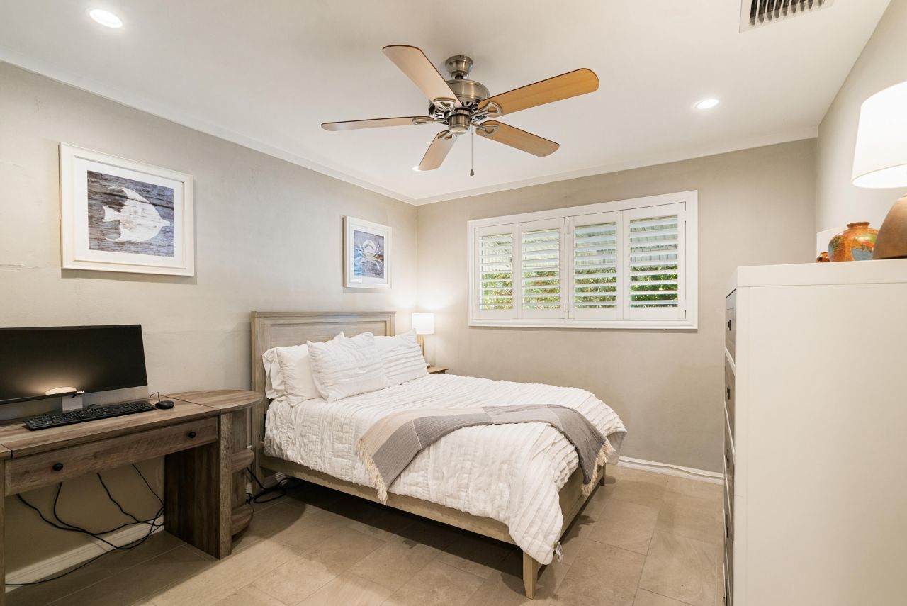 240 S Coconut Palm Boulevard, Tavernier, FL 33070 Photo