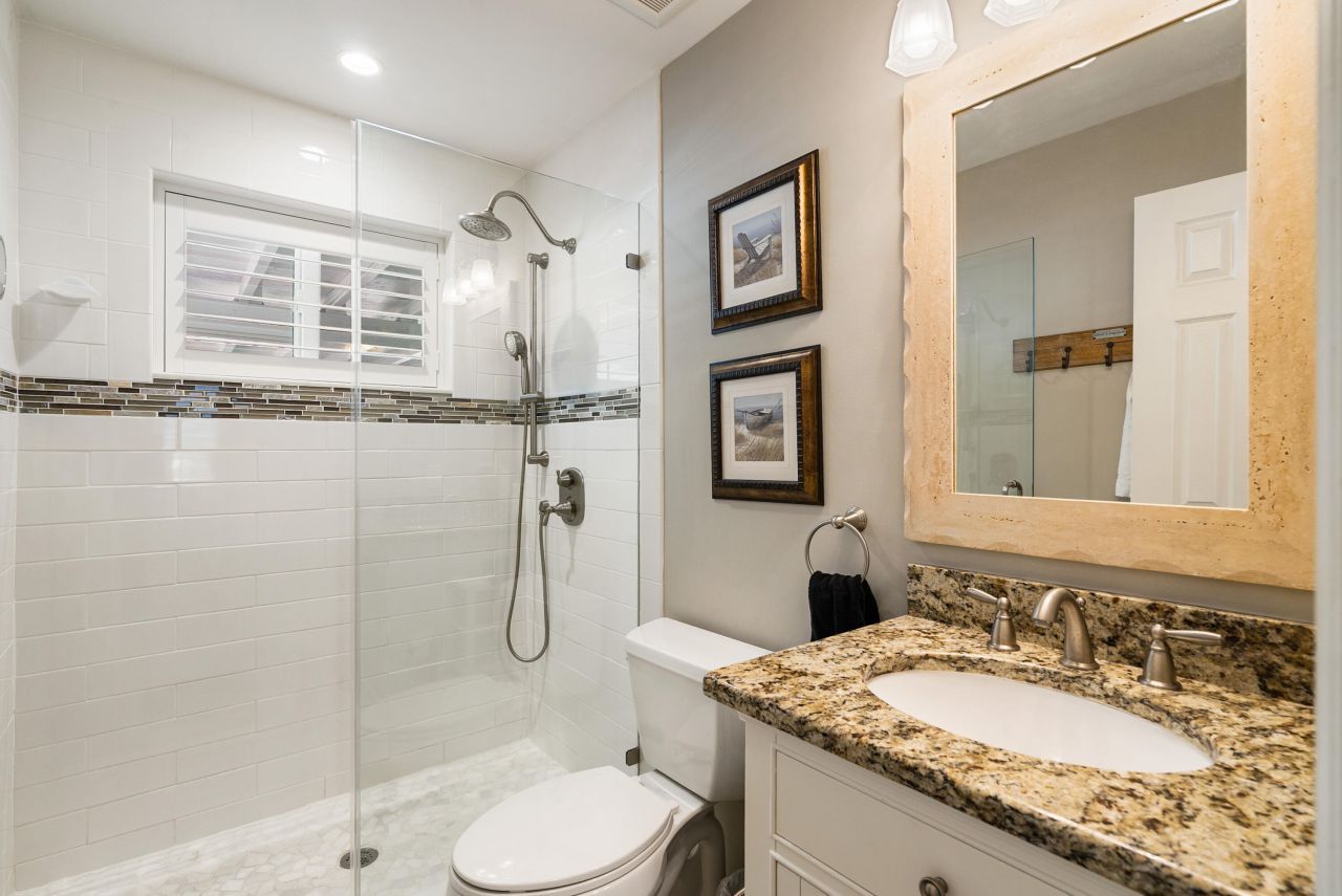 240 S Coconut Palm Boulevard, Tavernier, FL 33070 Photo