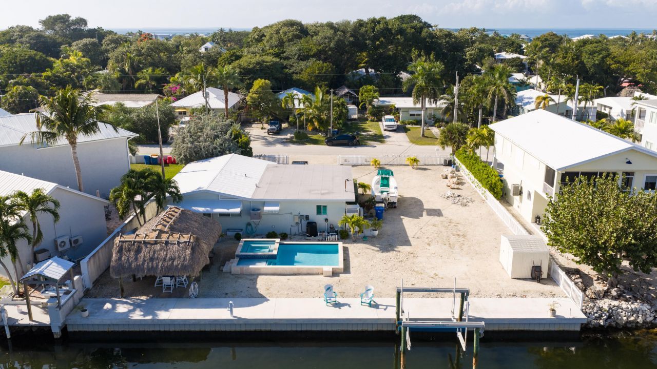 240 S Coconut Palm Boulevard, Tavernier, FL 33070 Photo