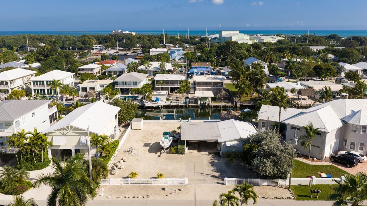 240 S Coconut Palm Boulevard, Tavernier, FL 33070 Photo