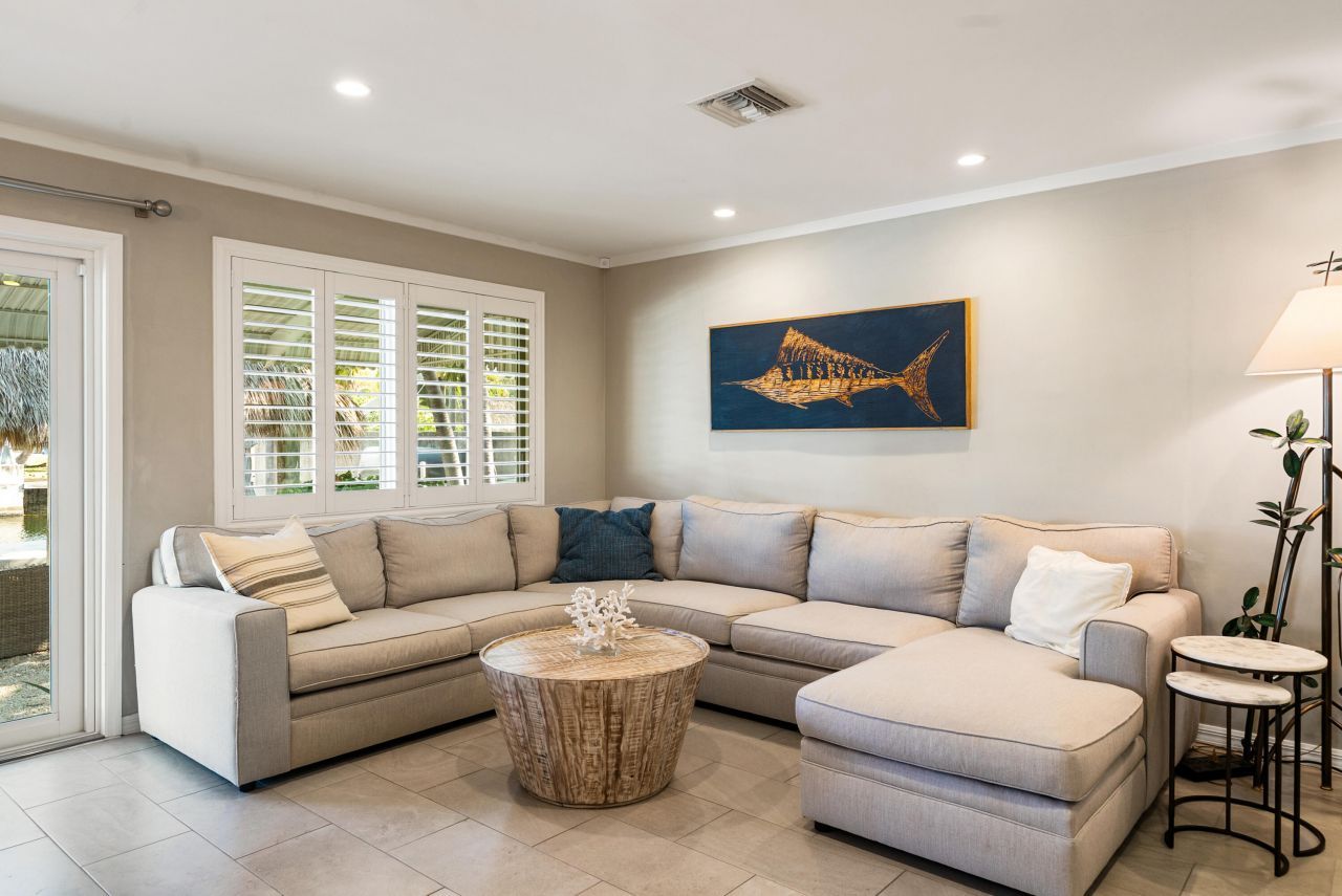 240 S Coconut Palm Boulevard, Tavernier, FL 33070 Photo