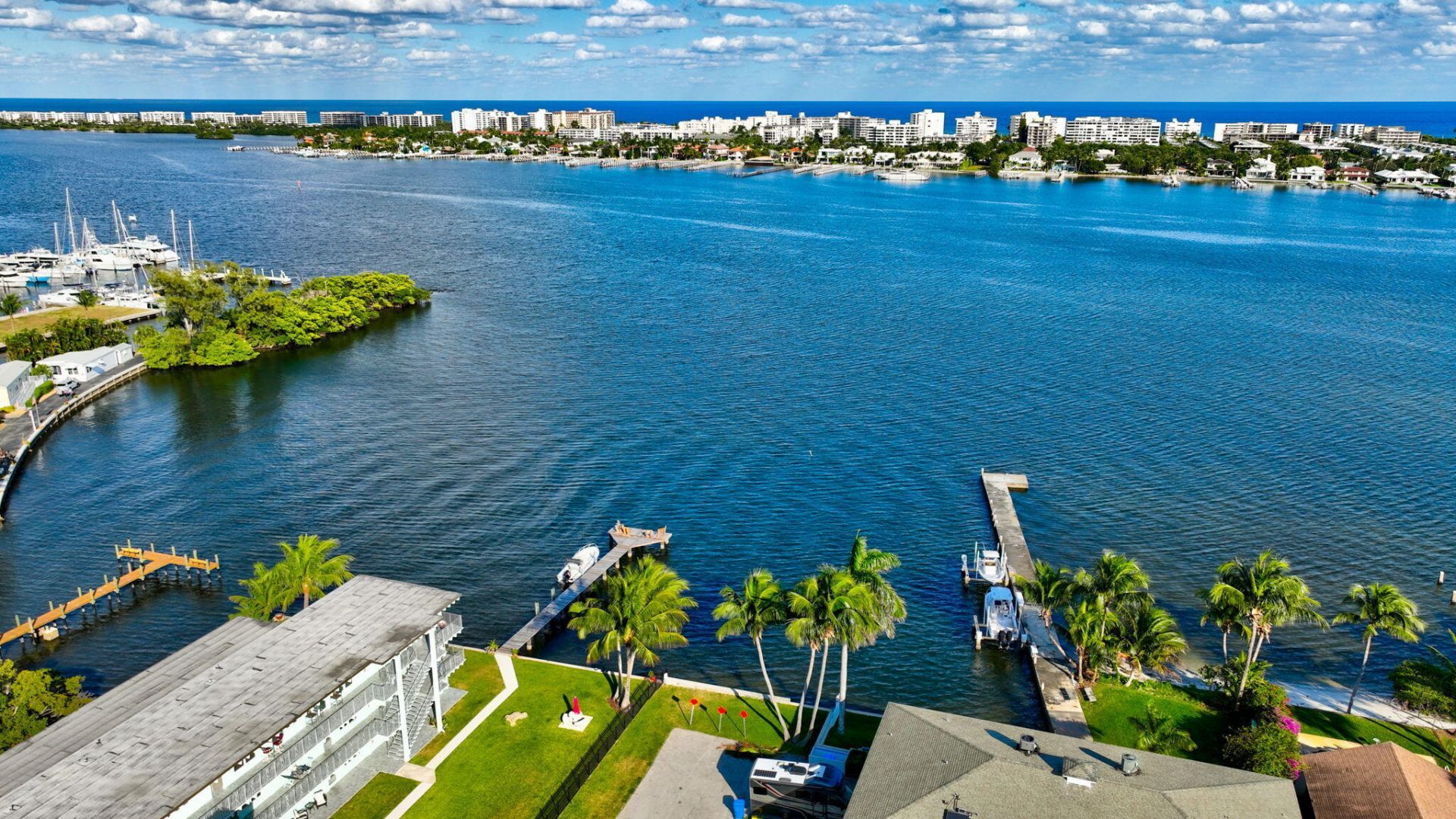 704 N Dixie Highway, Lantana, FL 33462 Photo