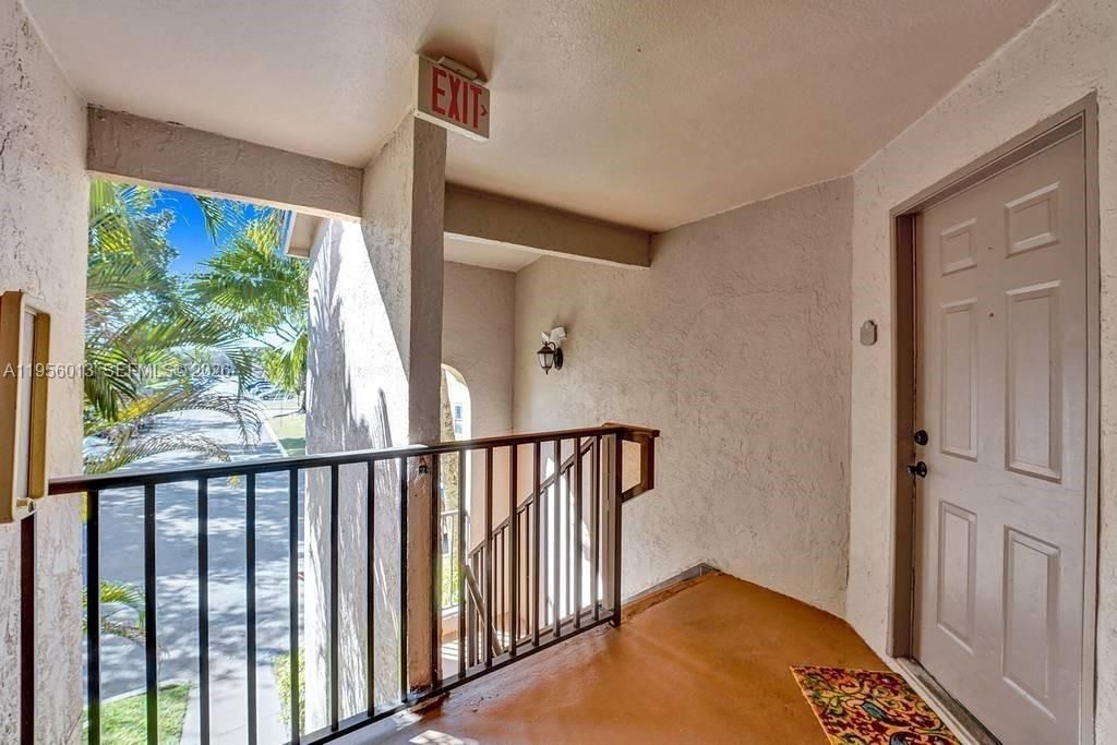 2736 S University Dr , Unit 1201, Davie, FL 33328 Photo