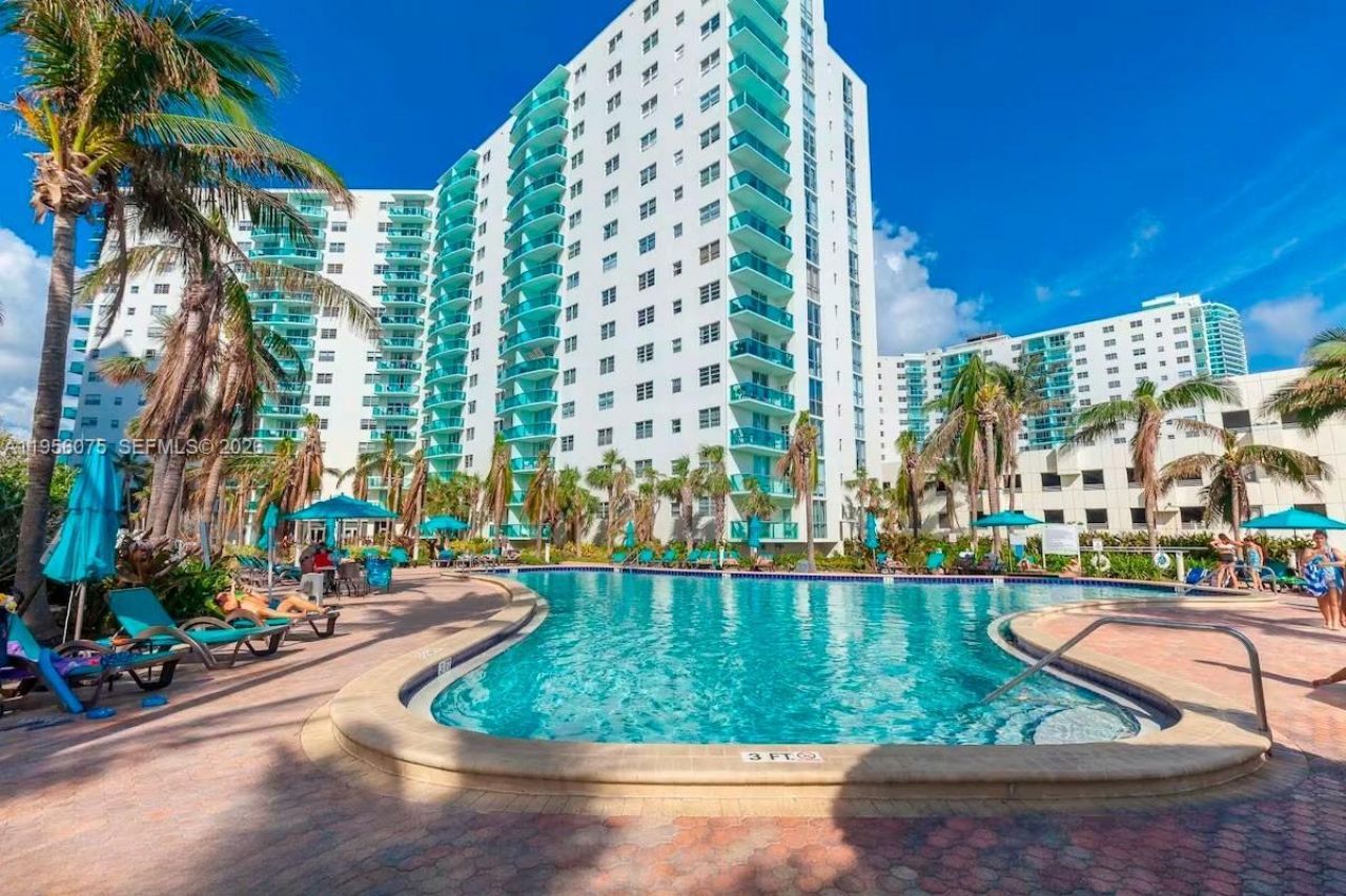 3901 S Ocean Dr, Unit PH16R, Hollywood, FL 33019 Photo