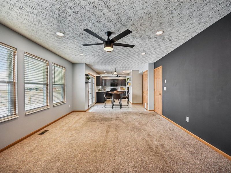 1088 Amherst Boulevard, London, OH 43140 Photo 10