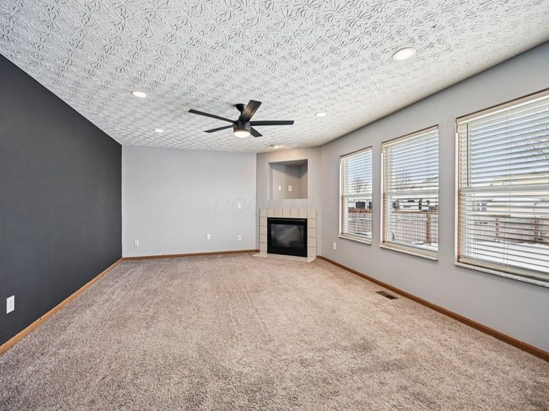 1088 Amherst Boulevard, London, OH 43140 Photo 9