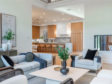 7319 Casa Loma Avenue, Dallas, TX 75214