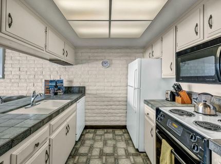 439 Ala Wai Boulevard, Unit 97, South Lake Tahoe, CA 96150 Photo