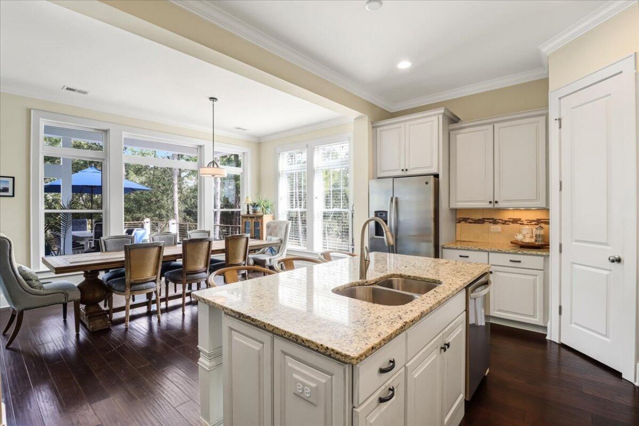 2080 Amenity Park Drive Photo 11