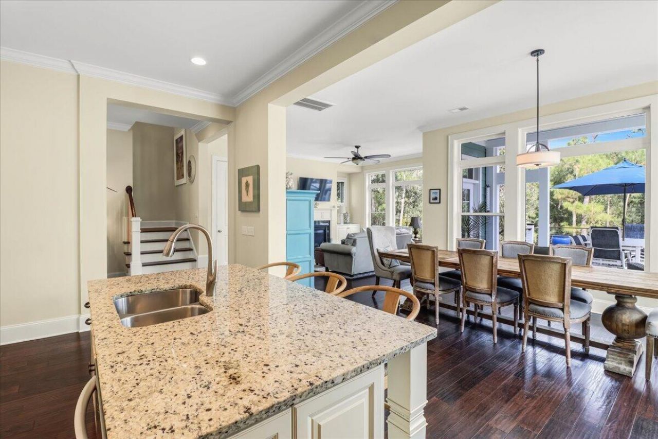 2080 Amenity Park Drive Photo 14