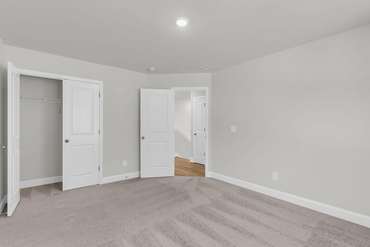 124 Cantona Drive Photo 28