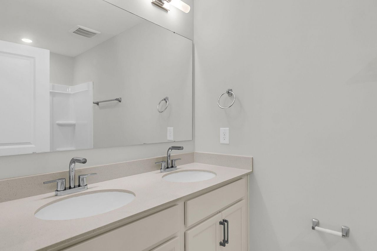 124 Cantona Drive Photo 29