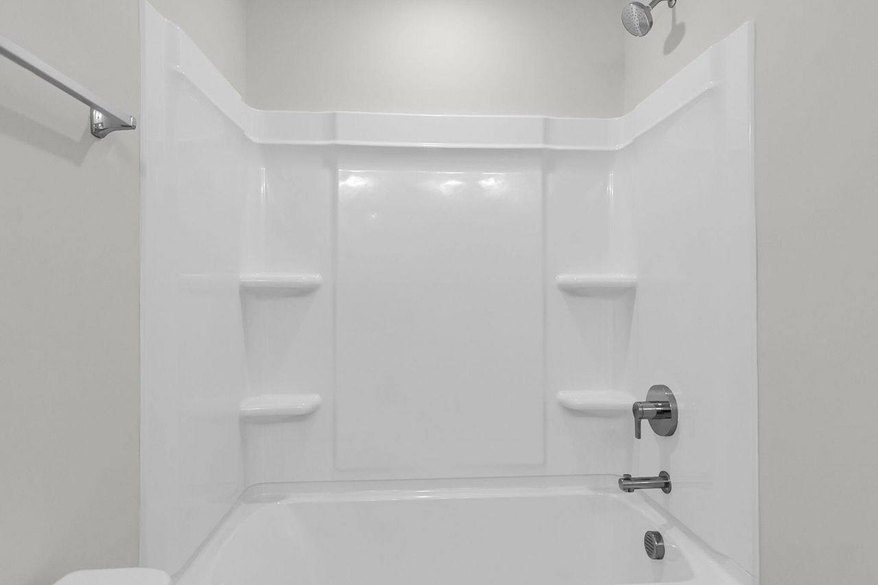 124 Cantona Drive Photo 30