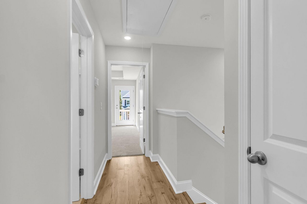 124 Cantona Drive Photo 33