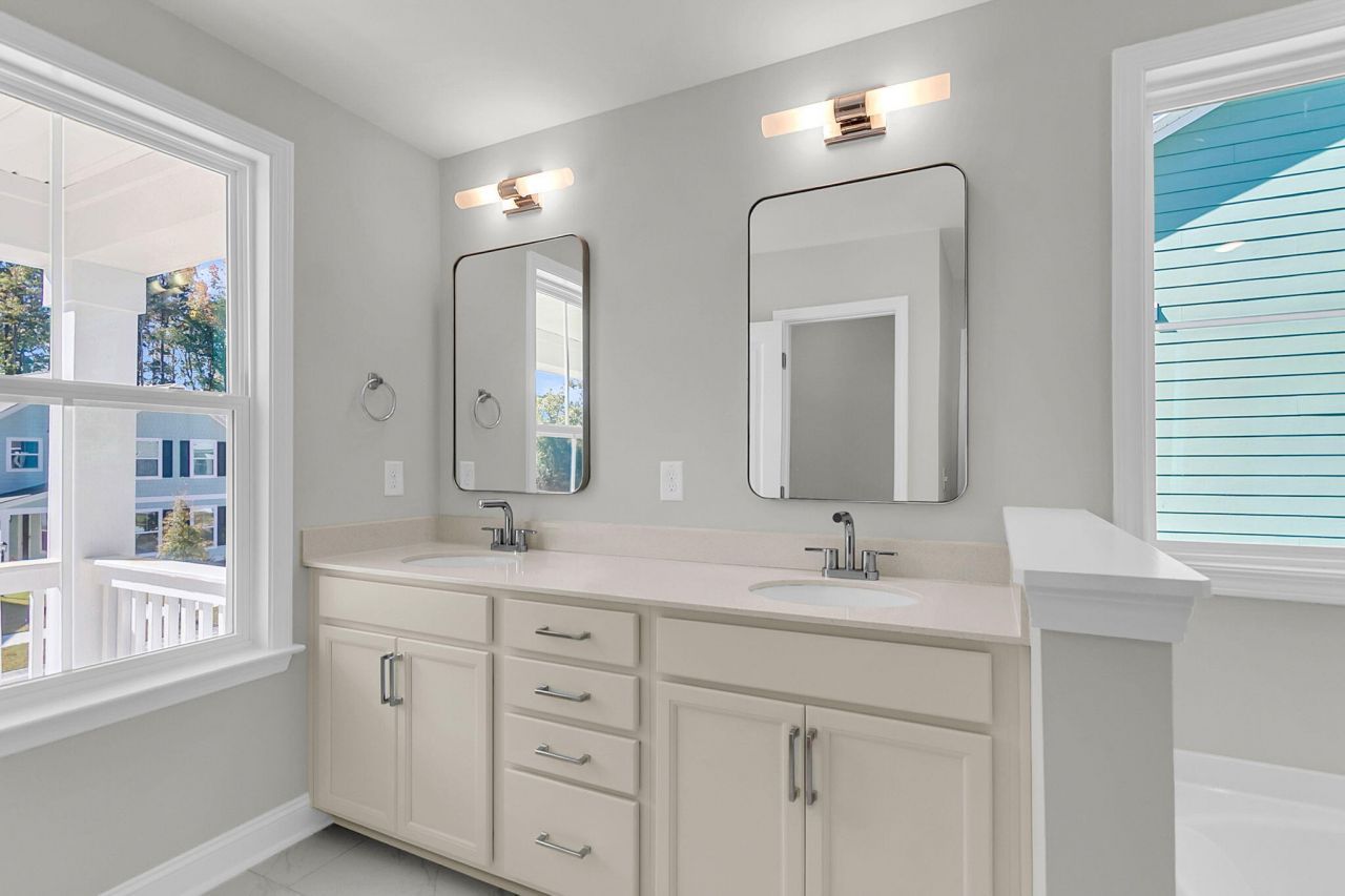 124 Cantona Drive Photo 38