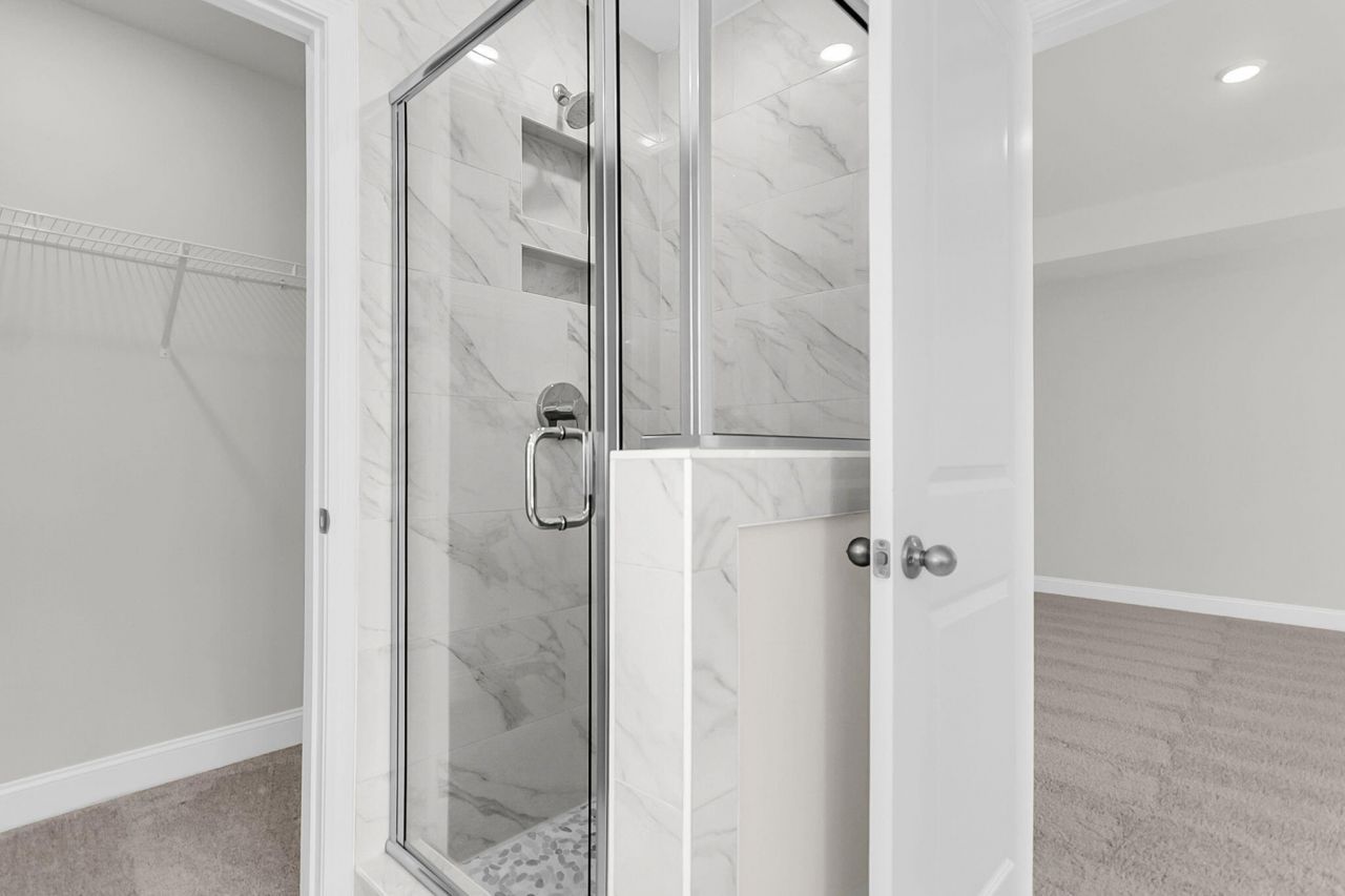 124 Cantona Drive Photo 40