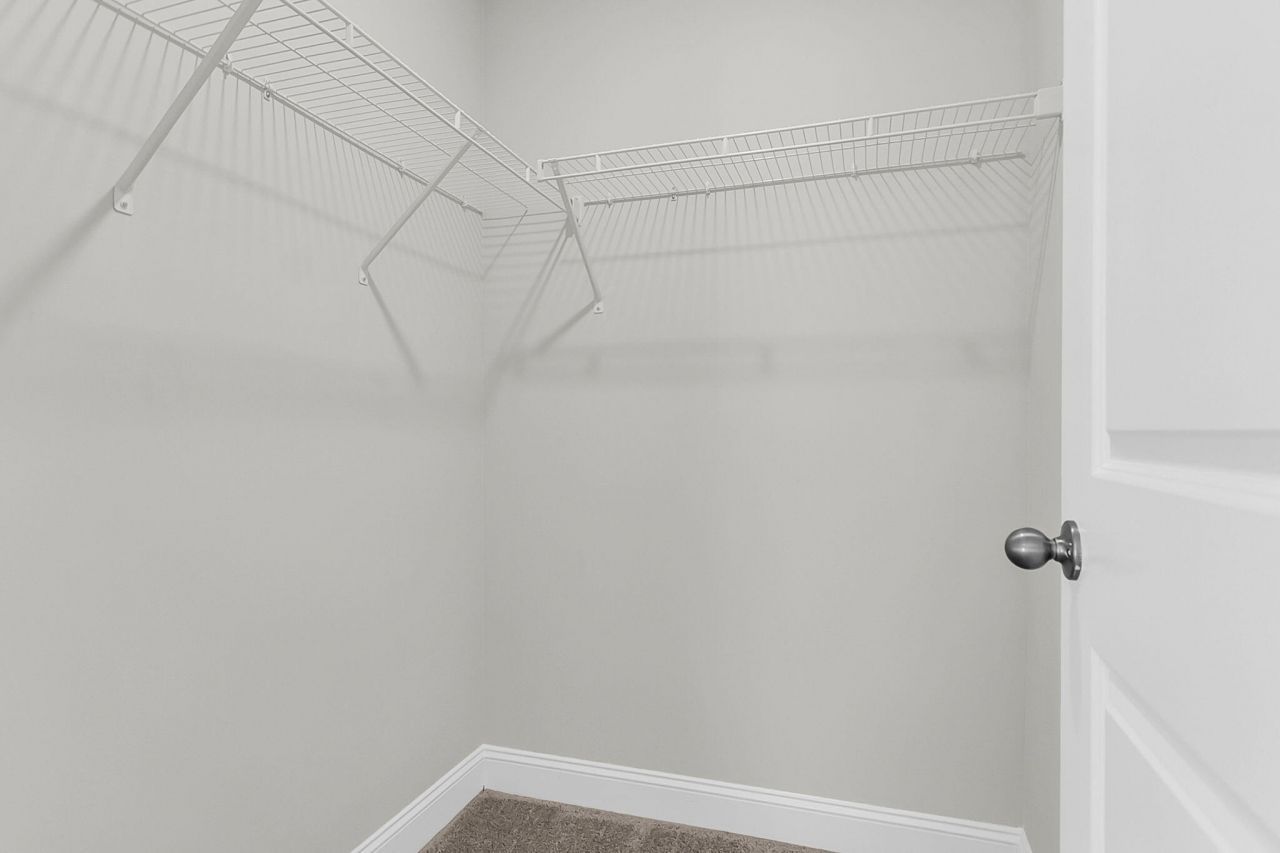 124 Cantona Drive Photo 42